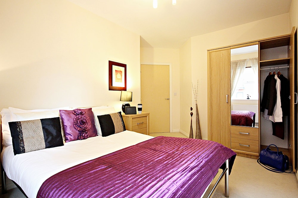 Berkshire Rooms-Reading