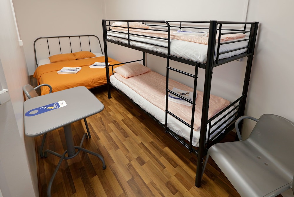 CheapSleep Helsinki - Hostel