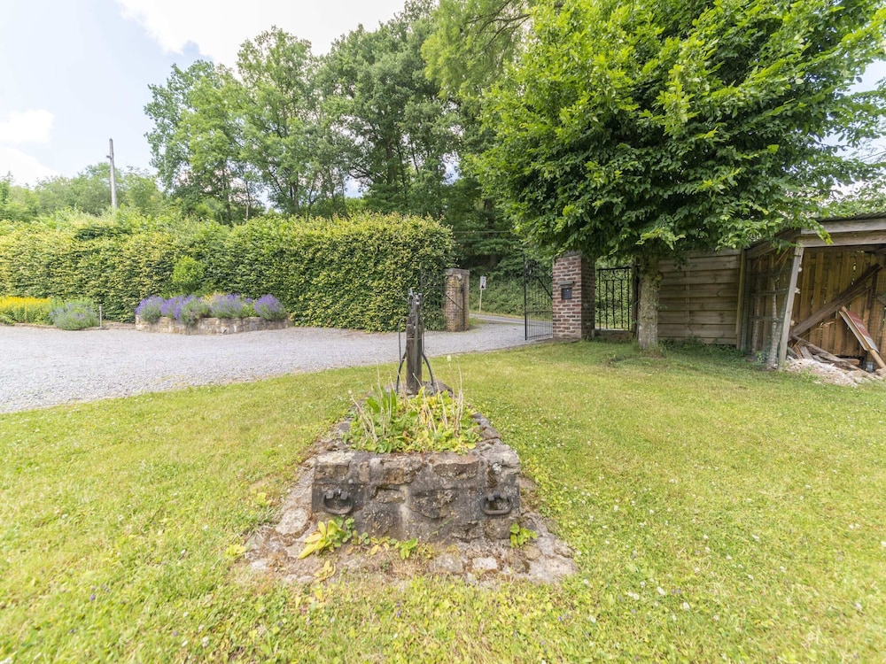 Theux Farmhouse With Garden