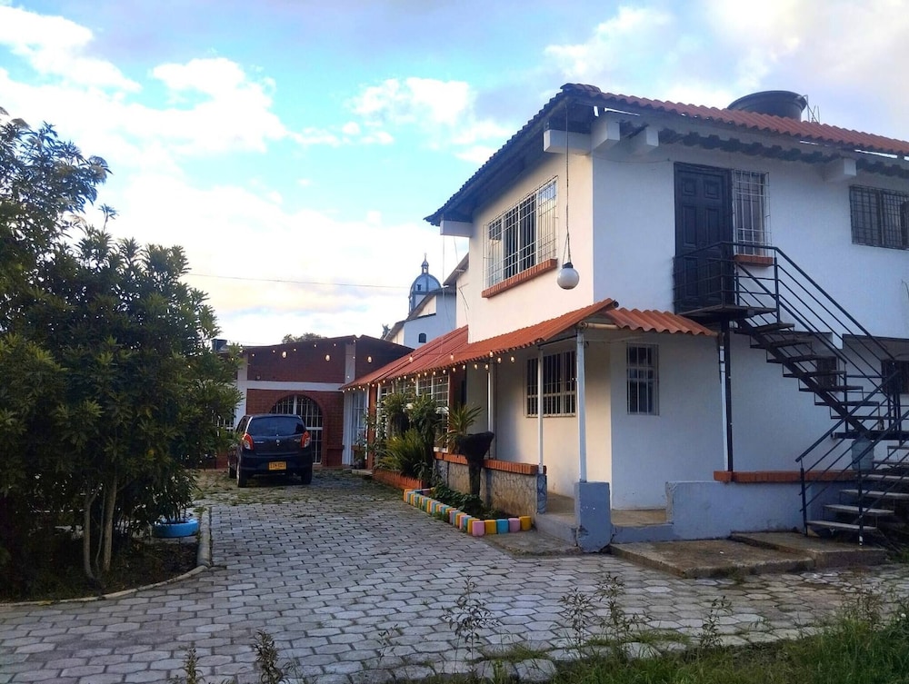 Serene Mountain Retreat in Pasto, Colombia - Your Home Away From Home