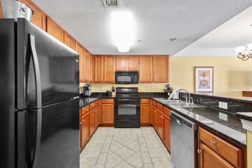 Anderson Ocean Club 810 2 Bedroom Condo