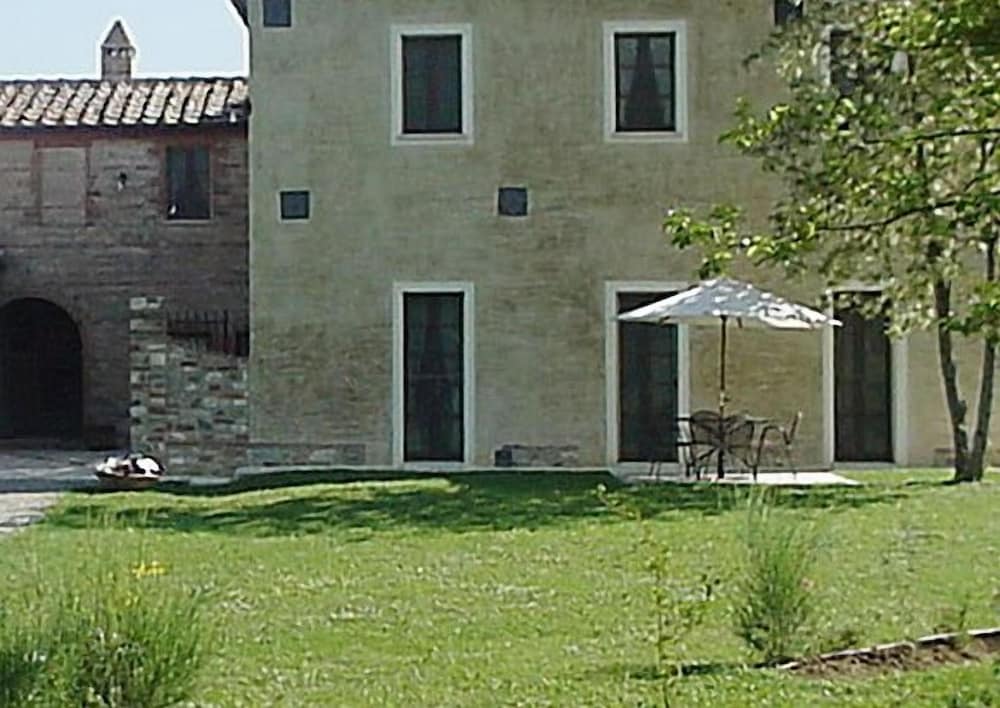 Agriturismo La Lodola