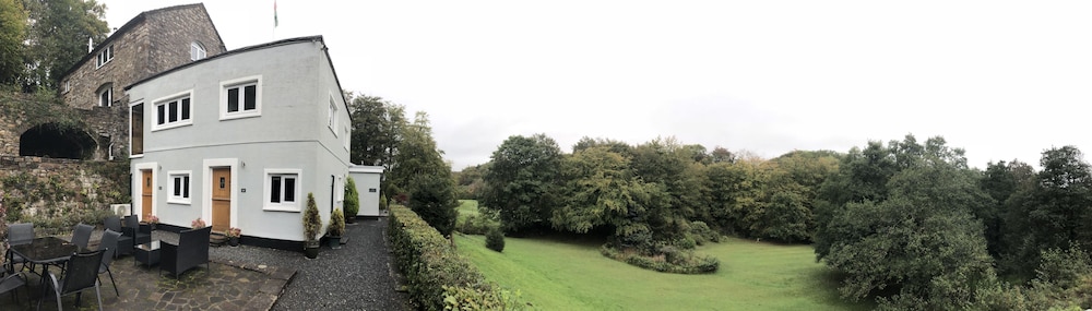 Photo 18
