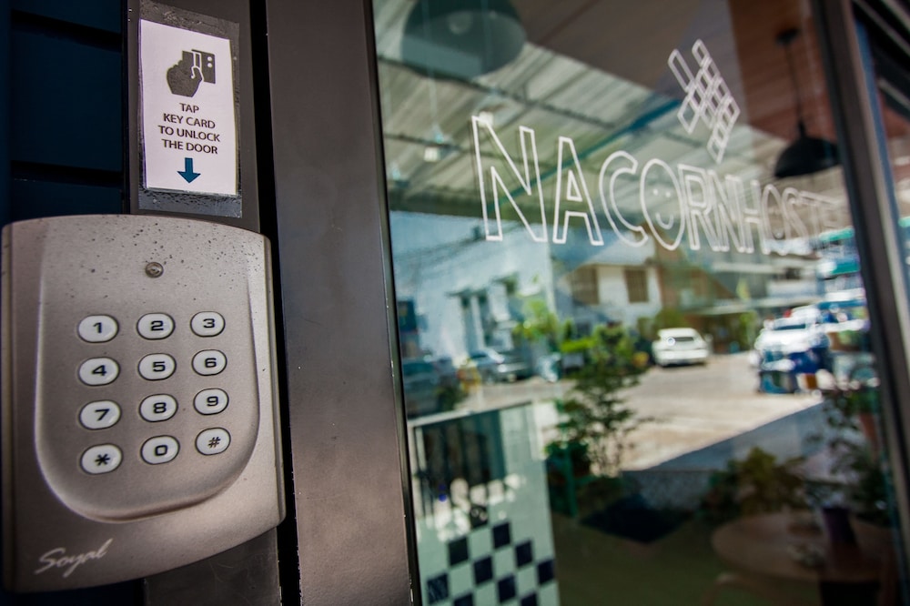 Nacorn Hostel Khaosan