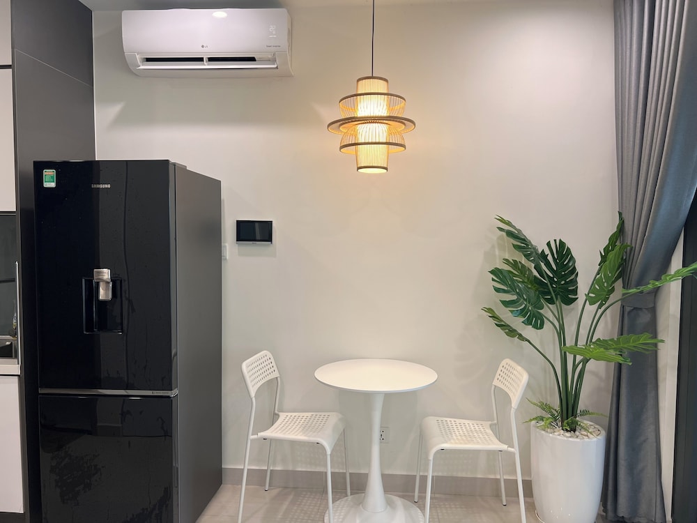 Vinhomes Grand Park Homestay-Cozy House