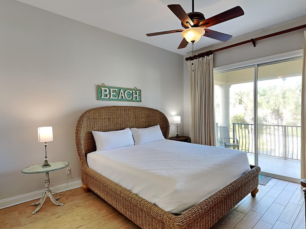 Sea Shell Retreat view 3