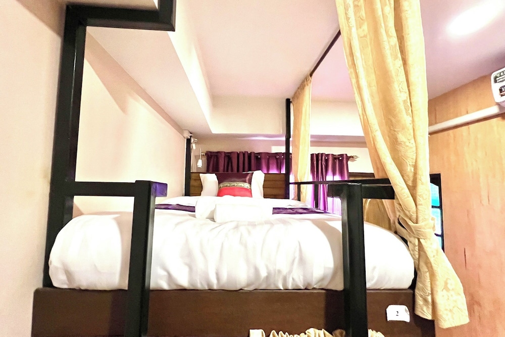 Lm Hostel