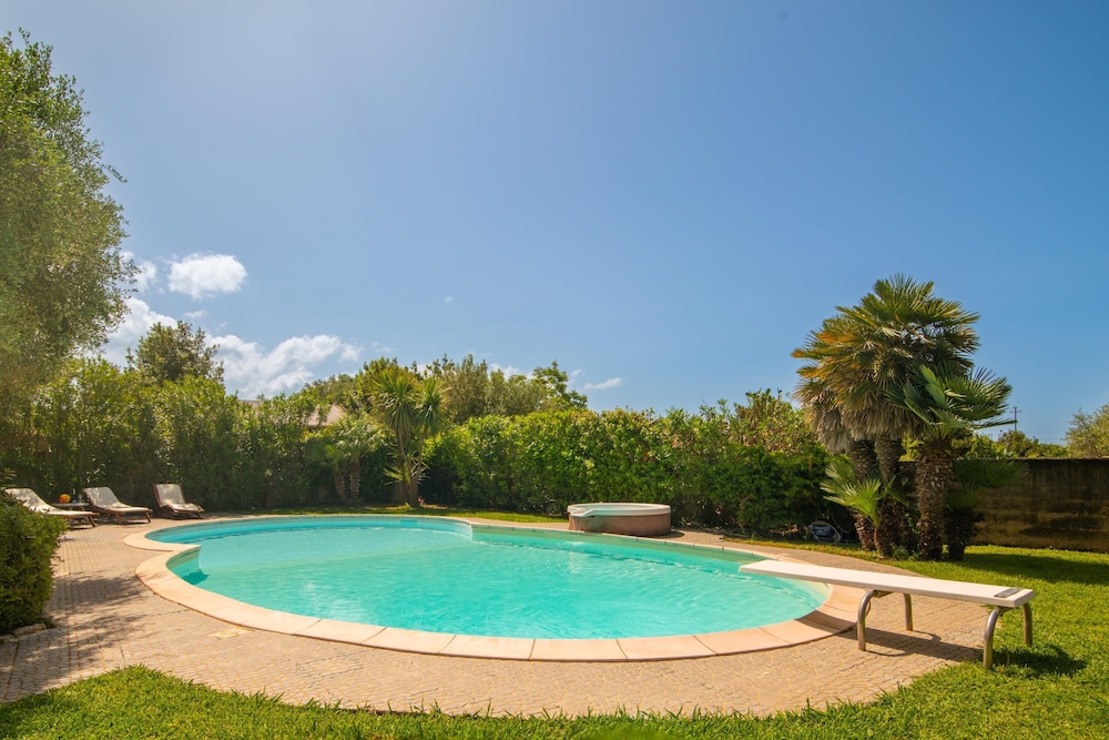 Dimora Patrizia With Pool