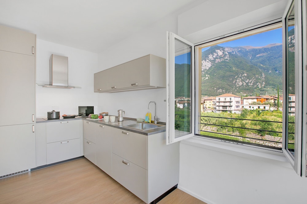 Ulivo and Magnolia Bike & River Apartment