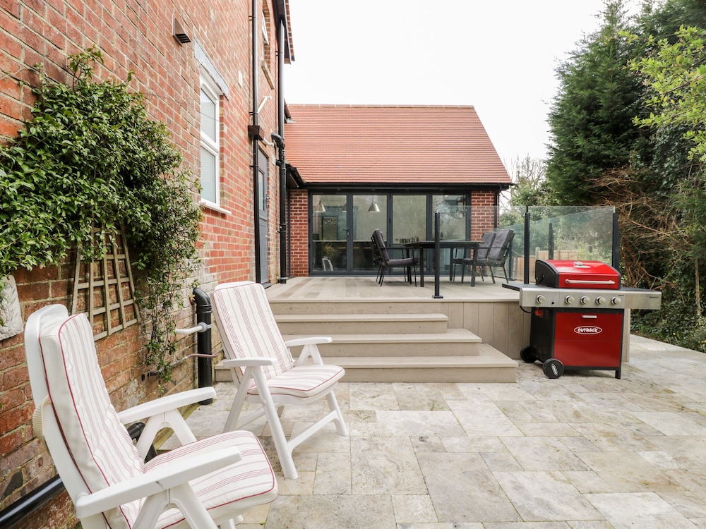 49 Ulwell Road