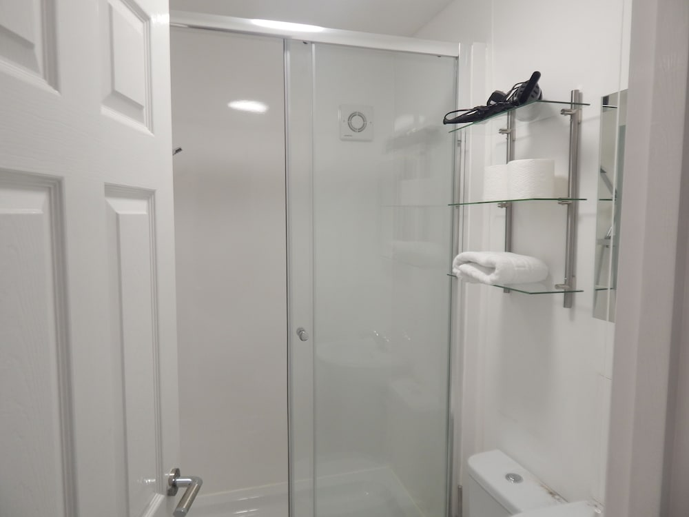 River Court Apartments LETS