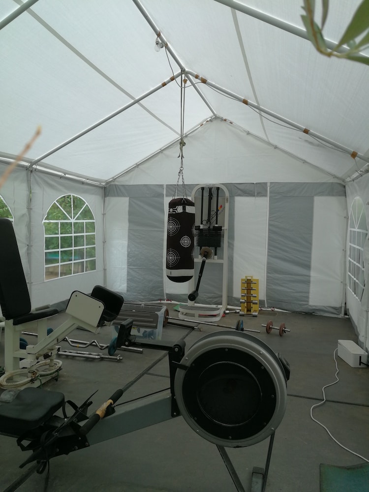 Photo 6