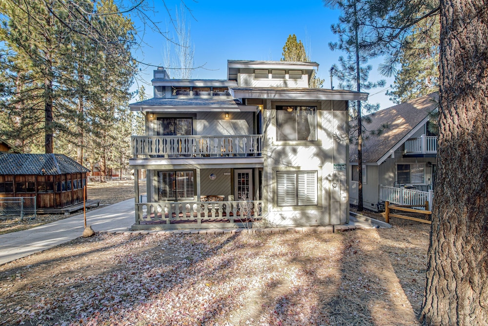 Summit Hideaway #445