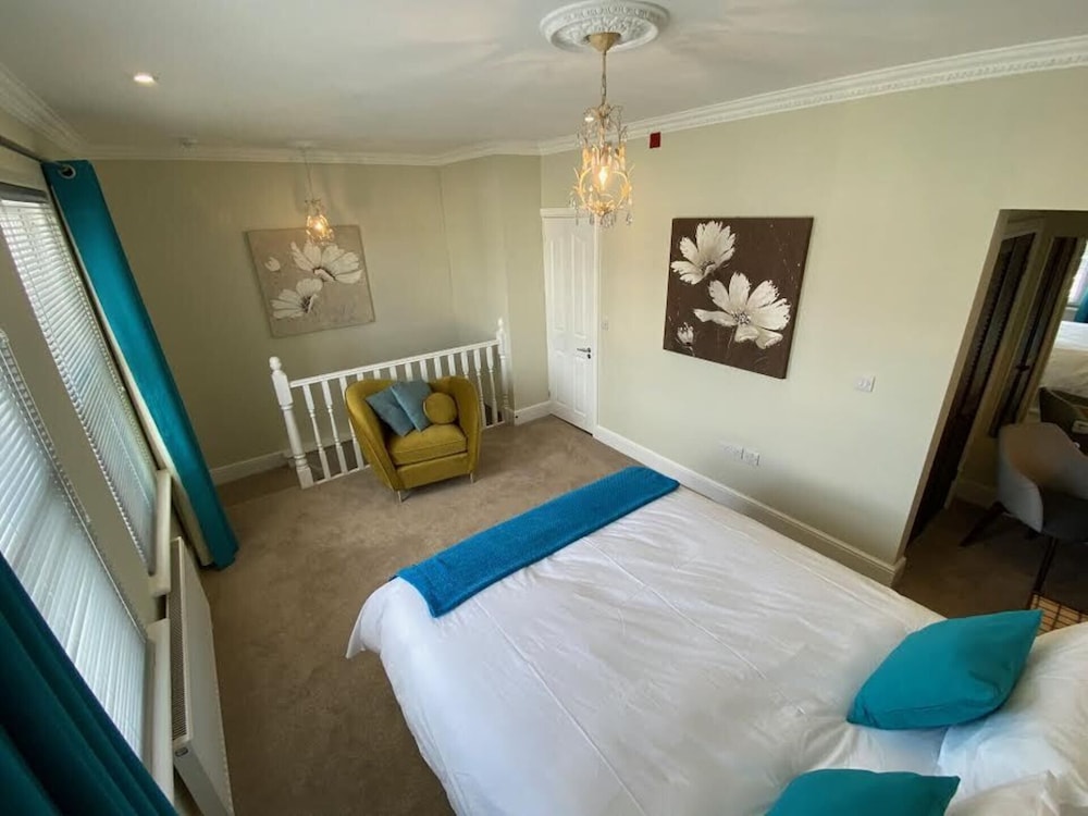 Lovely Seaside Apartment in Central Eastbourne view 4