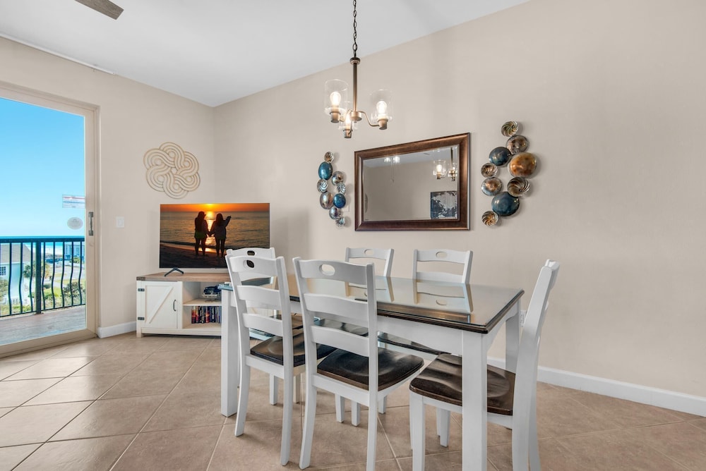 Beach Resort 514