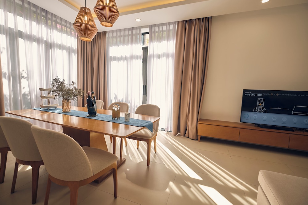 Ocean Sun Pool Villas Resort Cam Ranh