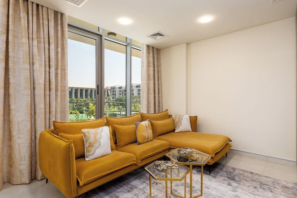 Maison Privee - Chic & Eclectic Family Home w/ Park Vws in Meydan