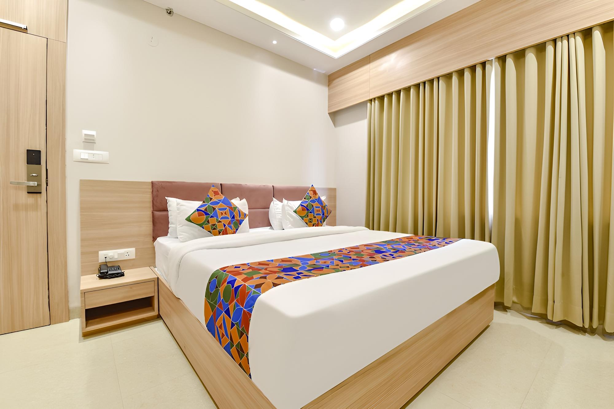 Fabhotel Prime Rudura Palace view 5