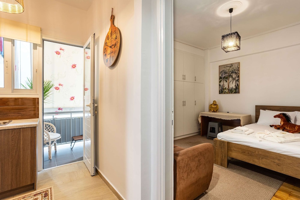 Elena s Cozy Getaway In Kalamata s Center