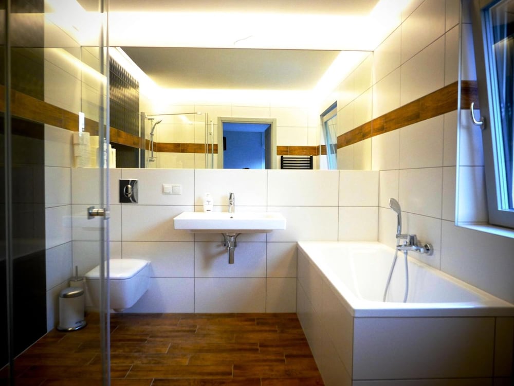 Villa Balladyna en Gdynia — bathroom