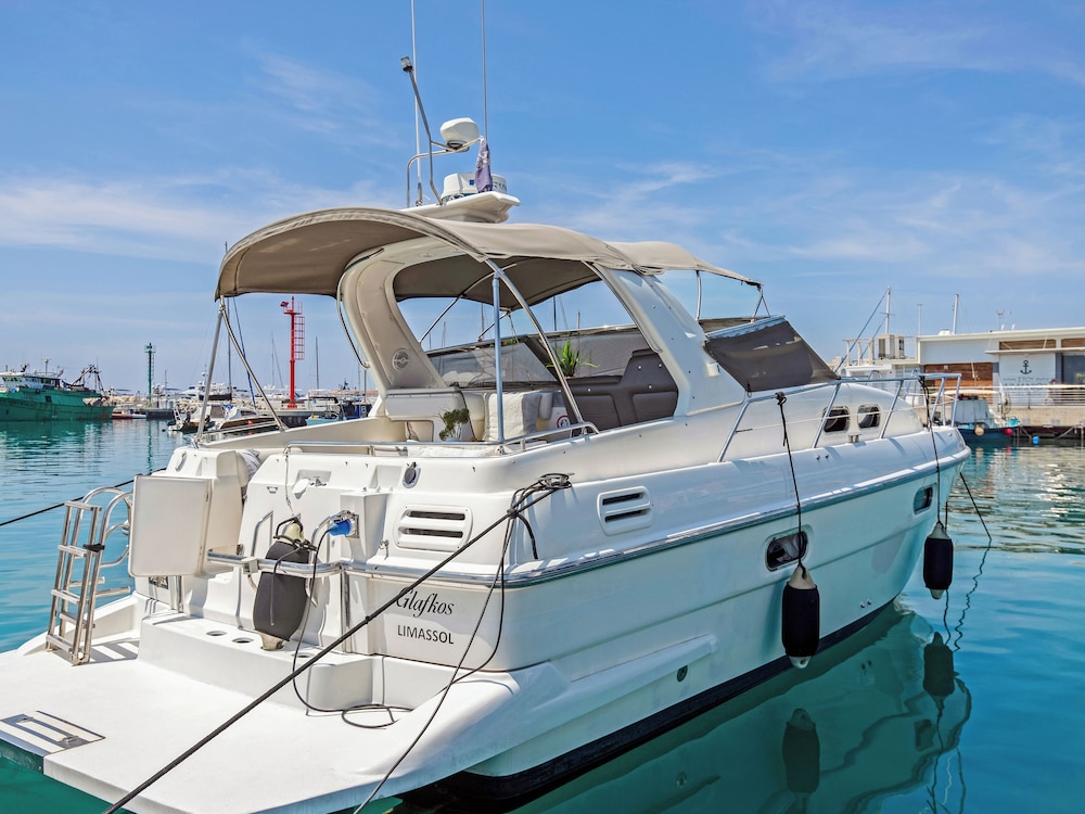 Boat Glafkos - Charming 2 bdr Boat
