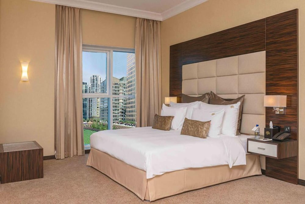 Abu Dhabi Vacations - Jannah Burj Al Sarab - Property Image 4