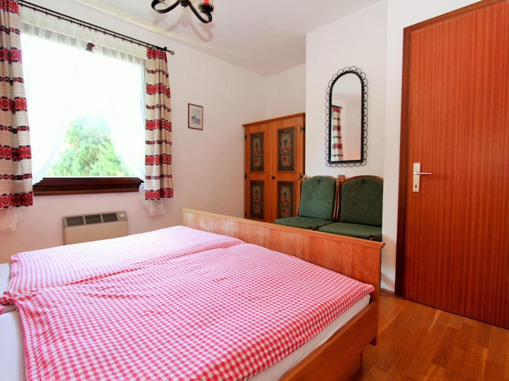 Secluded Apartment in Ferlach near Bodental Ski Lift view 2