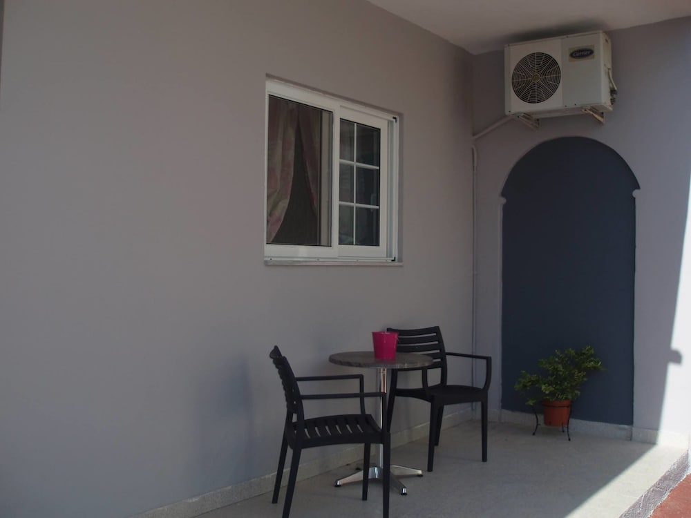 Platoni Elite Apartments photo 3