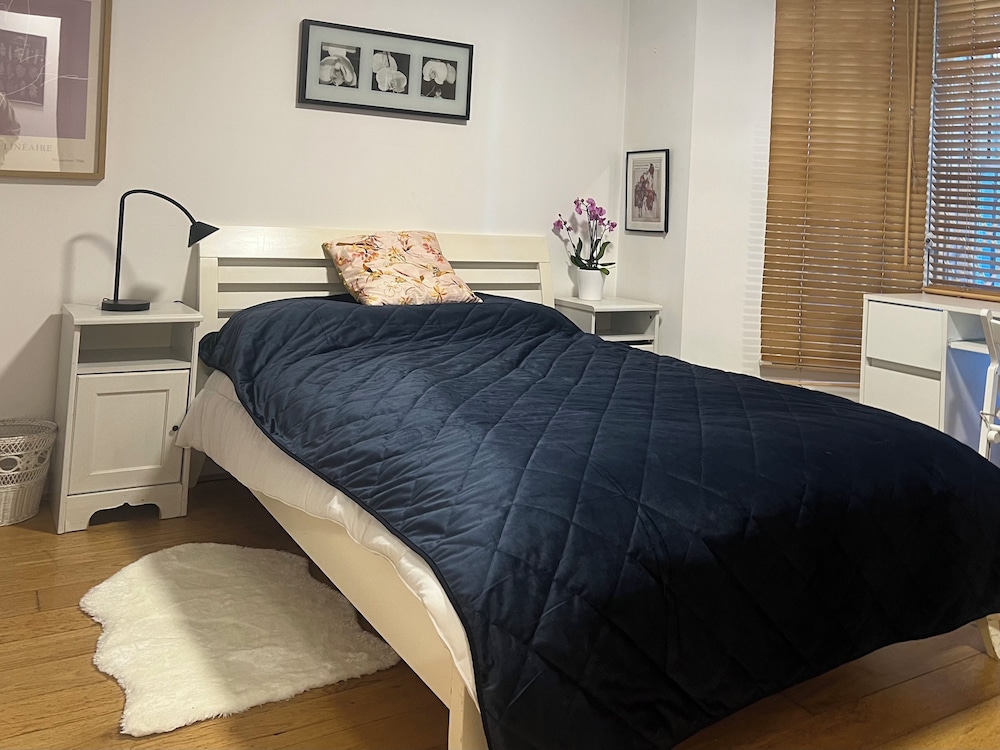 Charming 2bedroom flat in Shepherds Bush