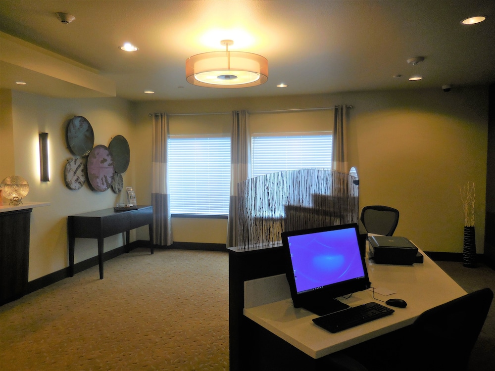 Ledgestone Suites Hotel Elko