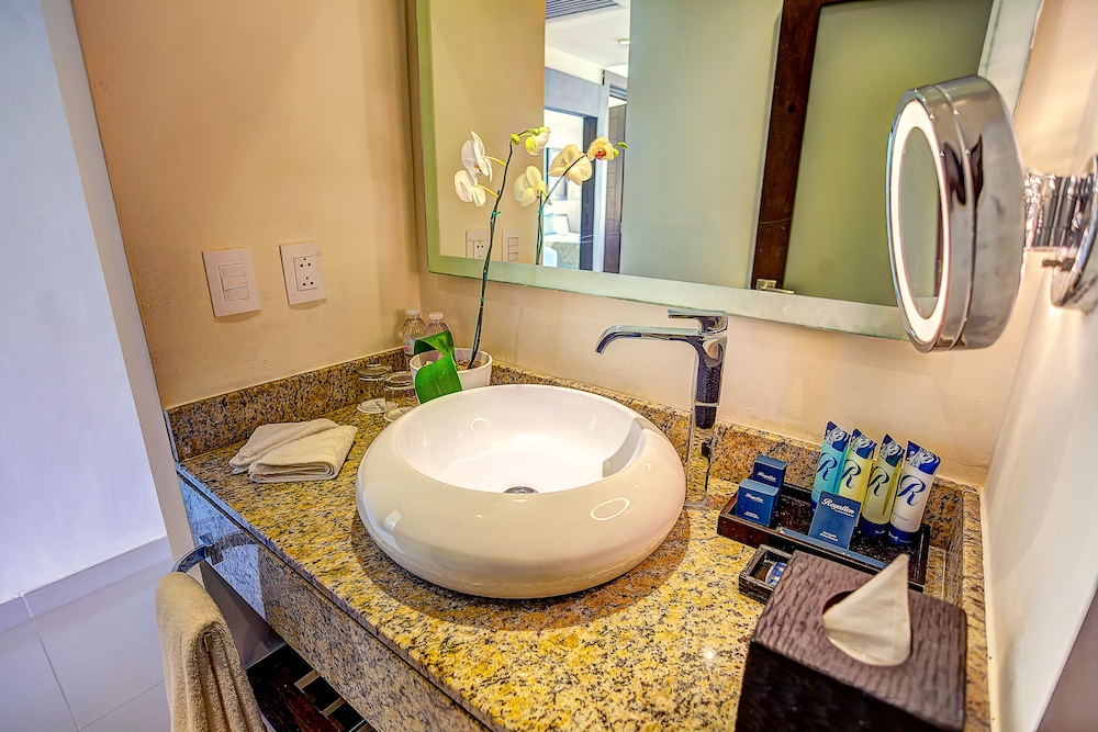 Punta Cana Vacations - Royalton Punta Cana, An Autograph Collection All-Inclusive Resort  Casino - Property Image 42