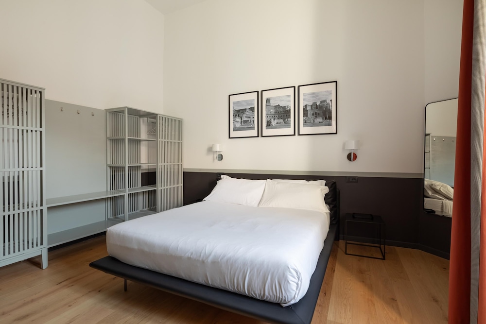 Stunning Rose Trastevere Apartment