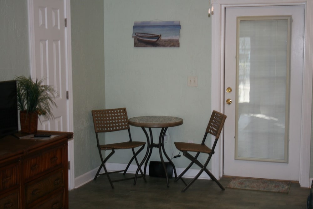 Photo 32