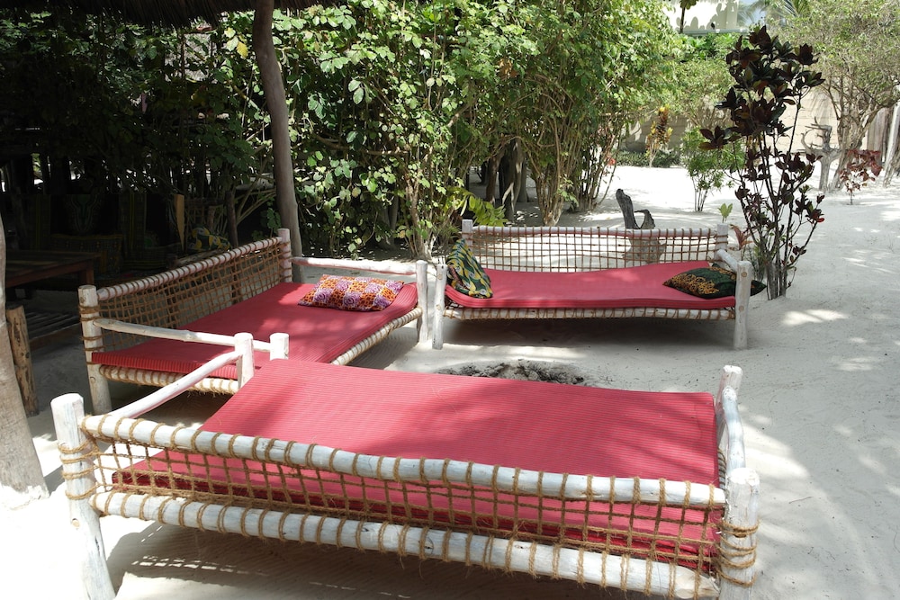 Milele Lodge