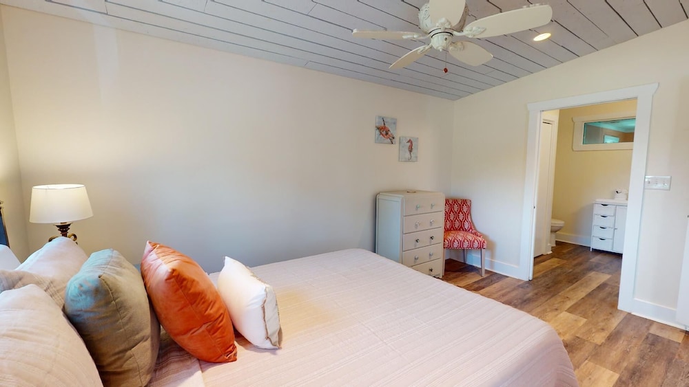 1004 2nd Avenue by Tybee Vacation Rentals