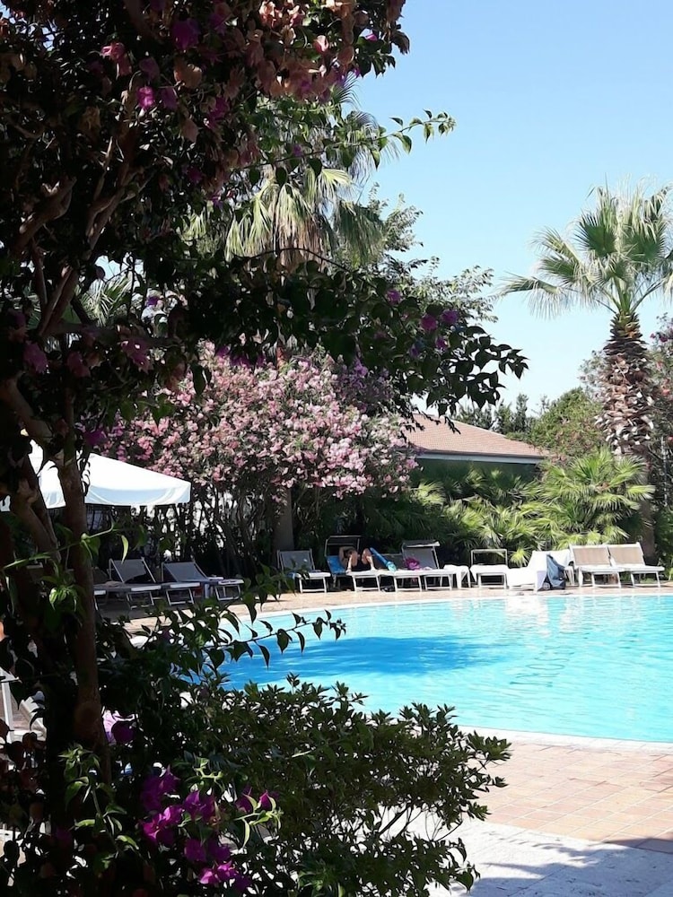 Exclusive Flats inside 4 Stars Resort
