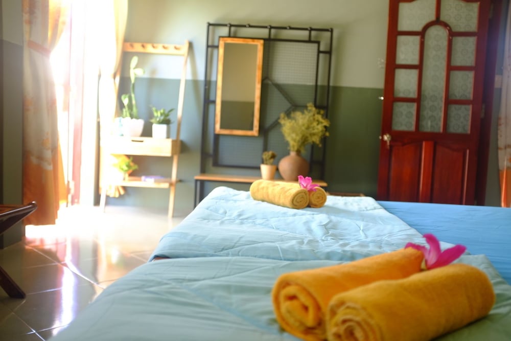 Trai Hoa Vang Homestay - Hostel