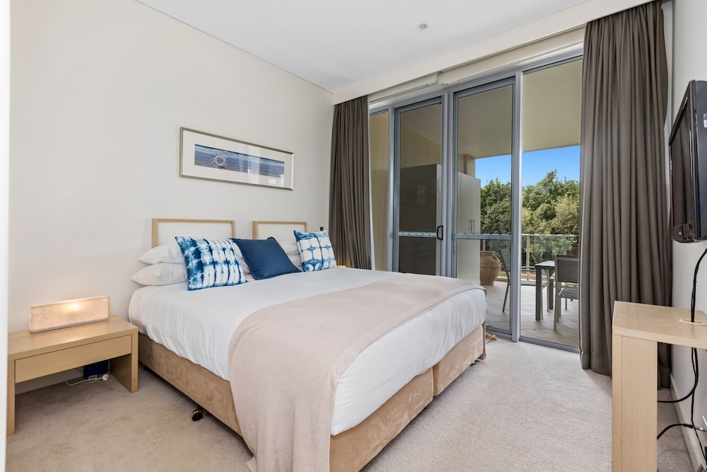 Luxury Apartments on Bells Boulevard