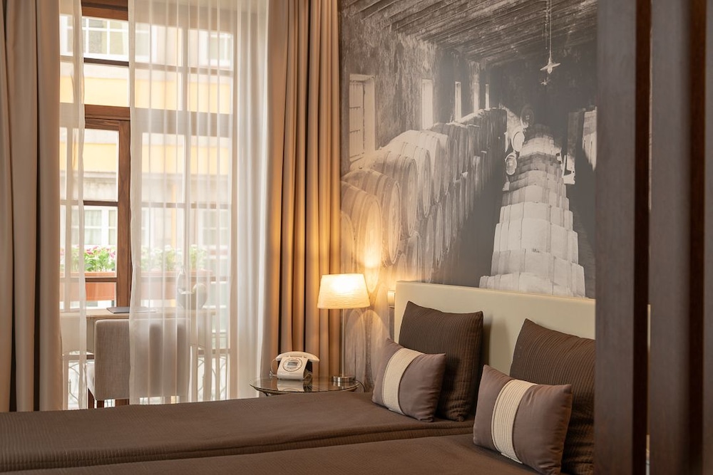 Oca Ribeira do Porto Hotel 37