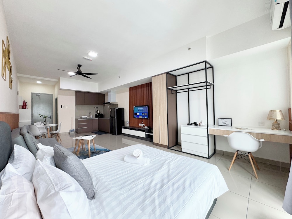 Alinea Suites