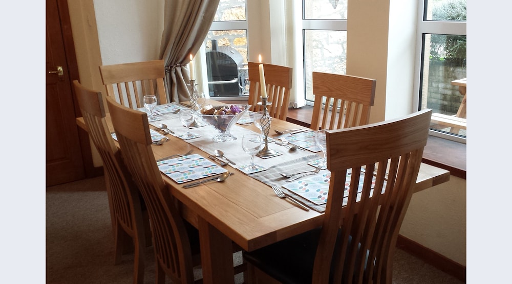 Darwin Cottage Self Catering in Elgin, photo 13