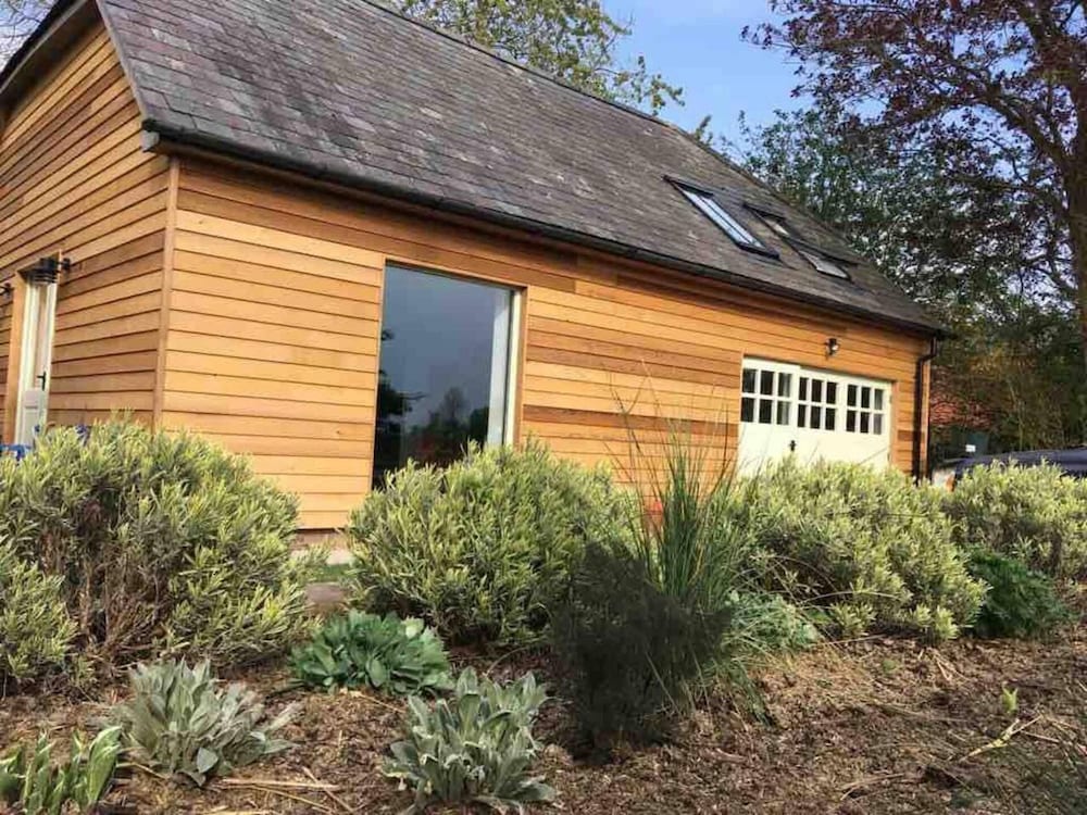 Marlborough Vacations - Perfect Cottage Hideaway in the Divine Pewsey Vale - Property Image 17