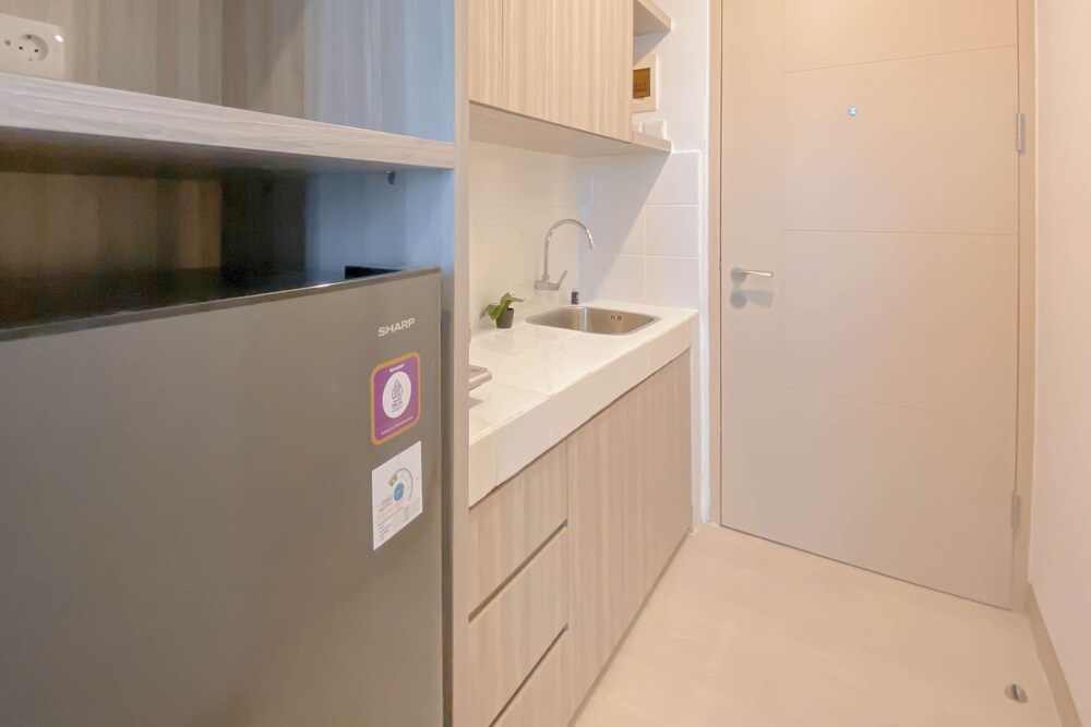 Minimalist and Restful Studio Apartment at Tokyo Riverside PIK 2