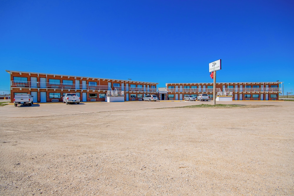 OYO Crossroads Inn
