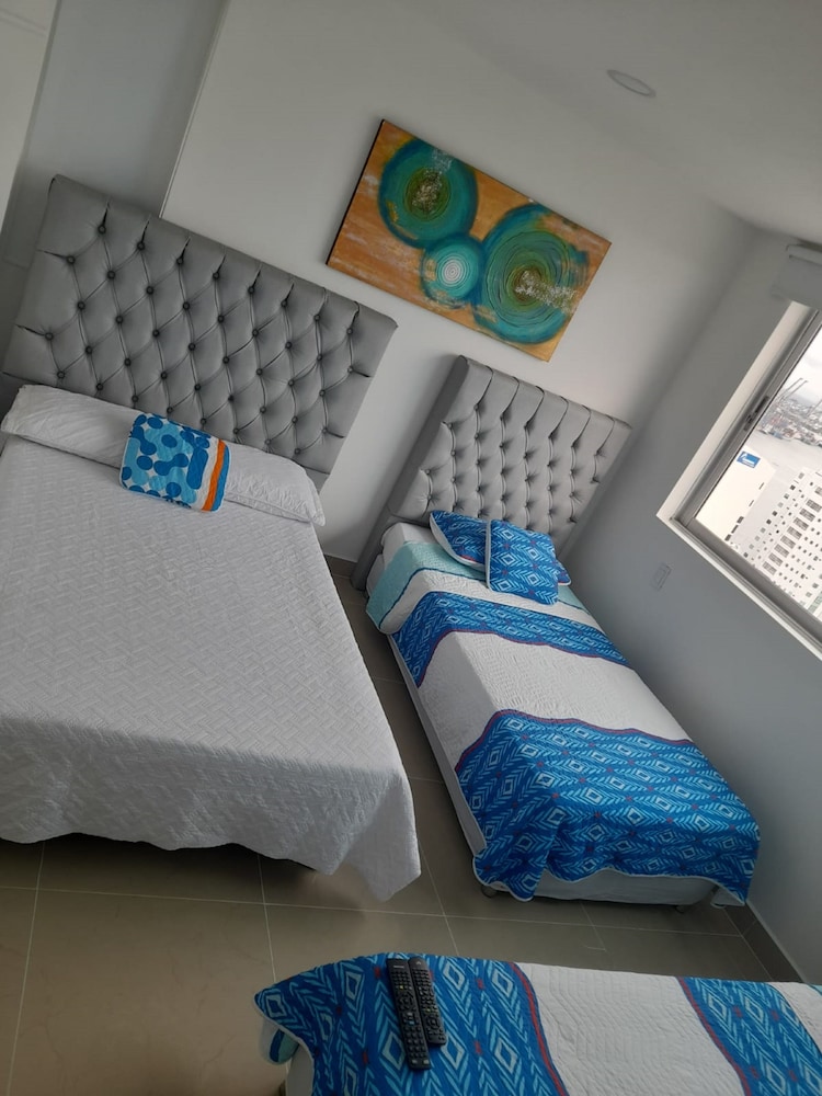 2P1-AL4 APARTAMENTO DE 2 ALC CON AIRE A.