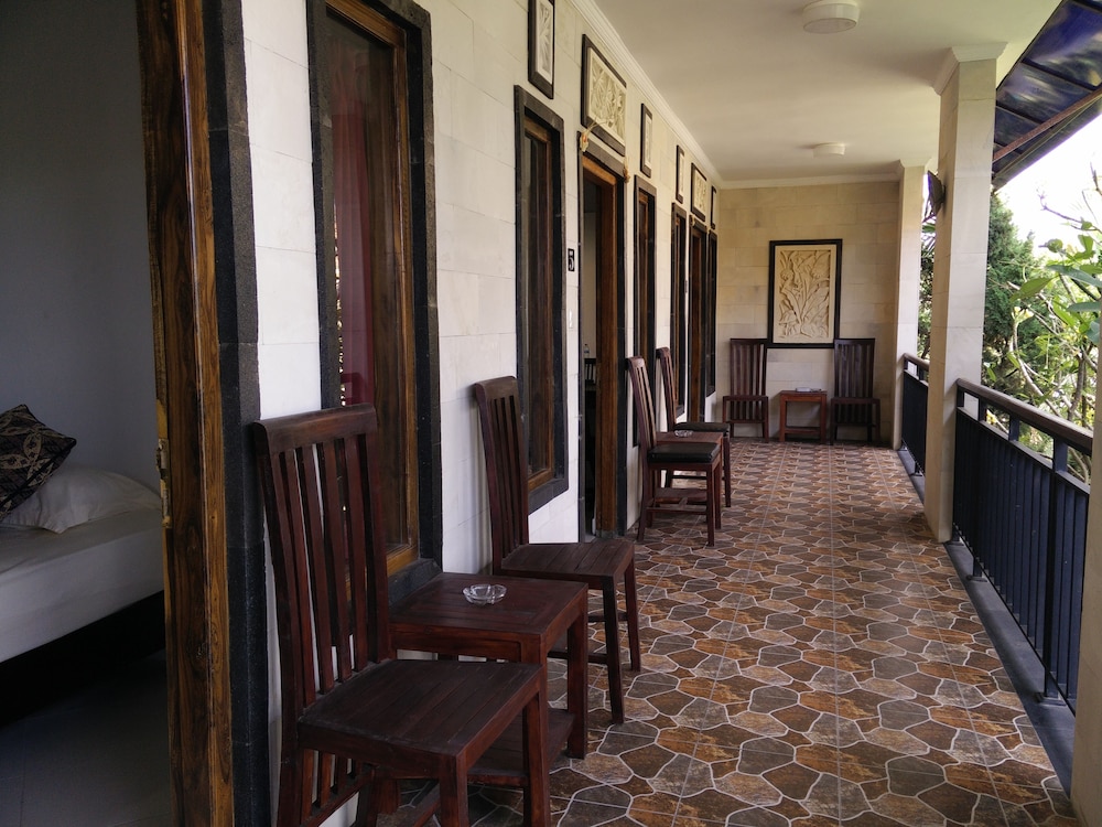 Double N Guesthouse