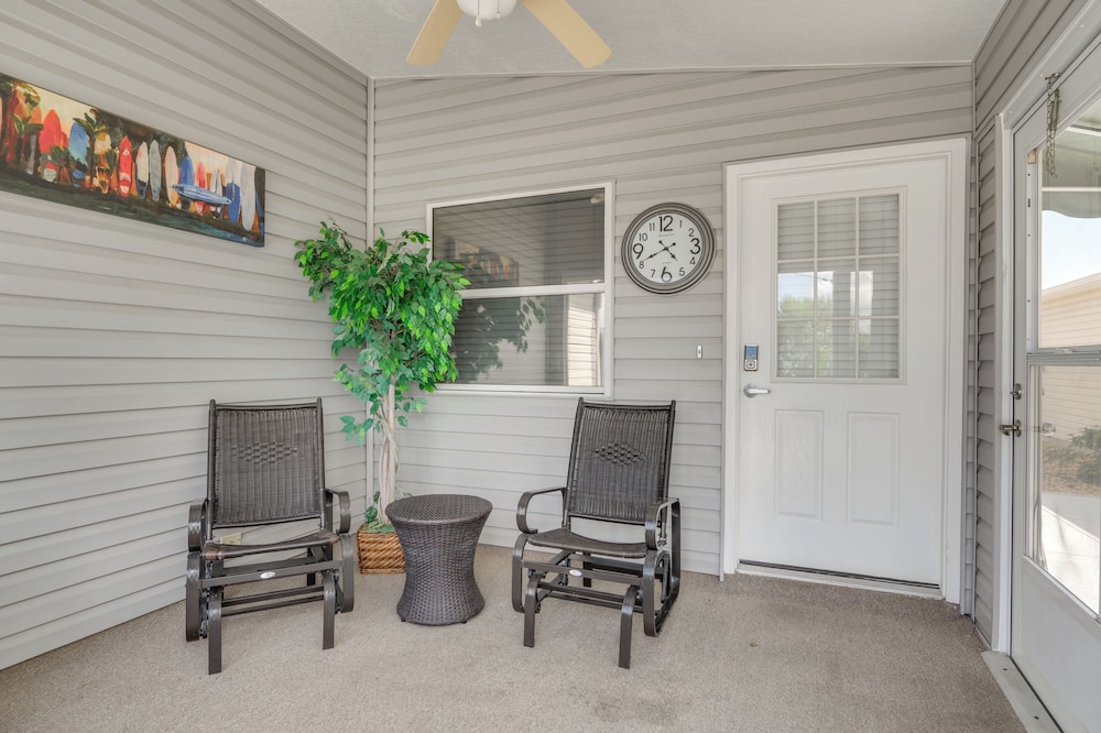 4 Mi to Lake Sumter Landing: Home in The Villages