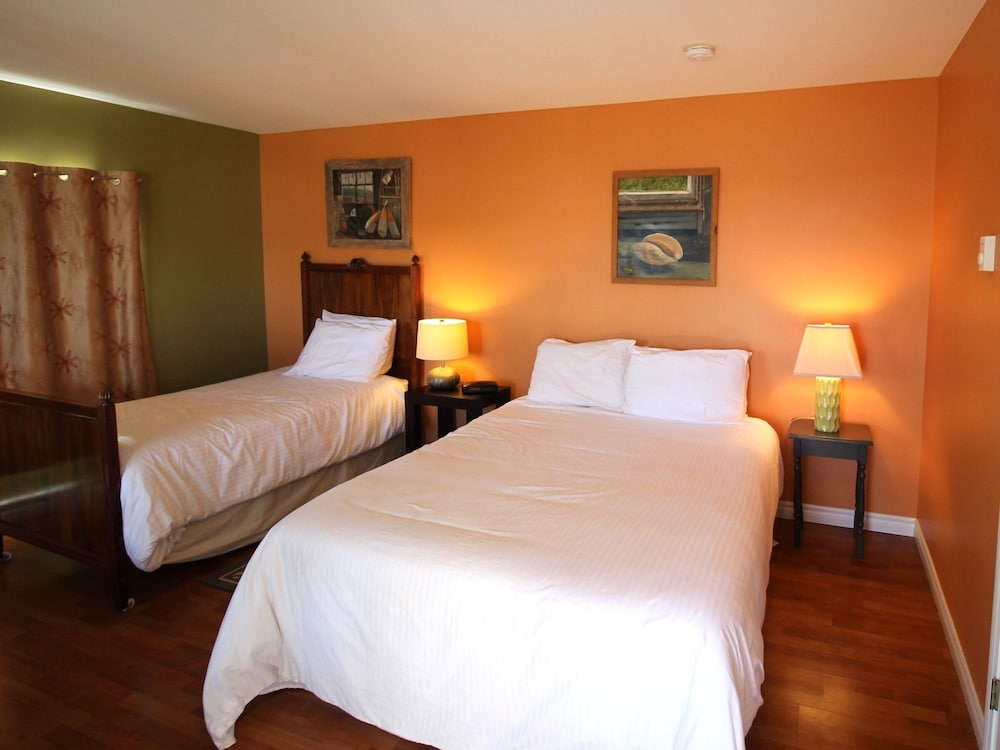 Seawind Landing Country Inn