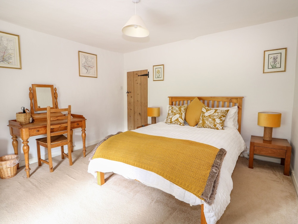Manor Farm Cottage