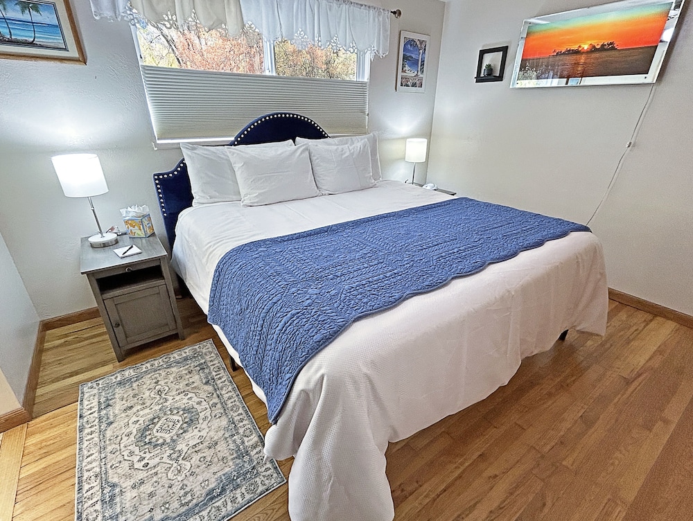 Roaring Fork Retreat 3 Bedroom Home